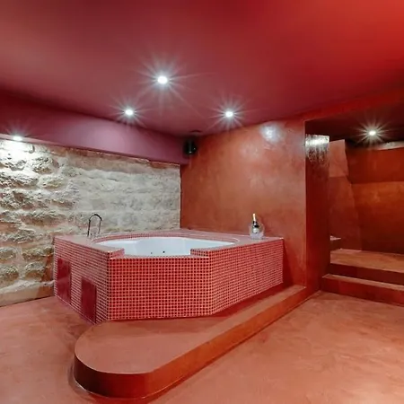 Appartamento Mykeypers - Luxurious Private House With Jacuzzi For 10p/4br - Heart Of *